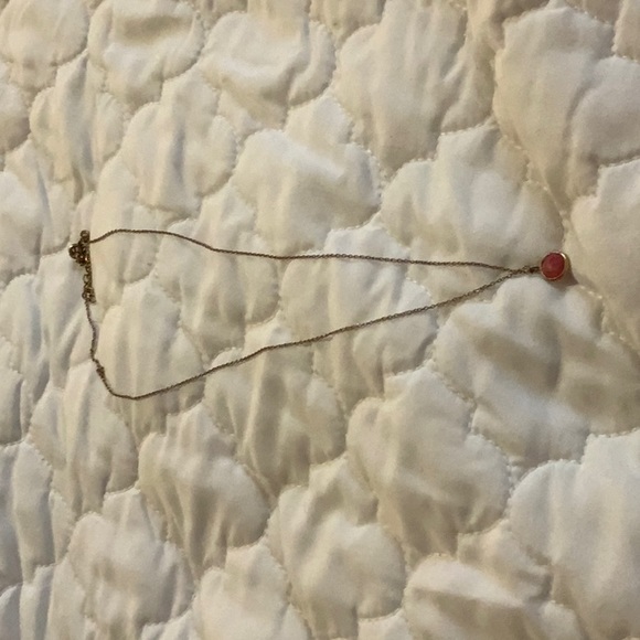 i am selling an old fashioned necklace - Picture 1 of 2